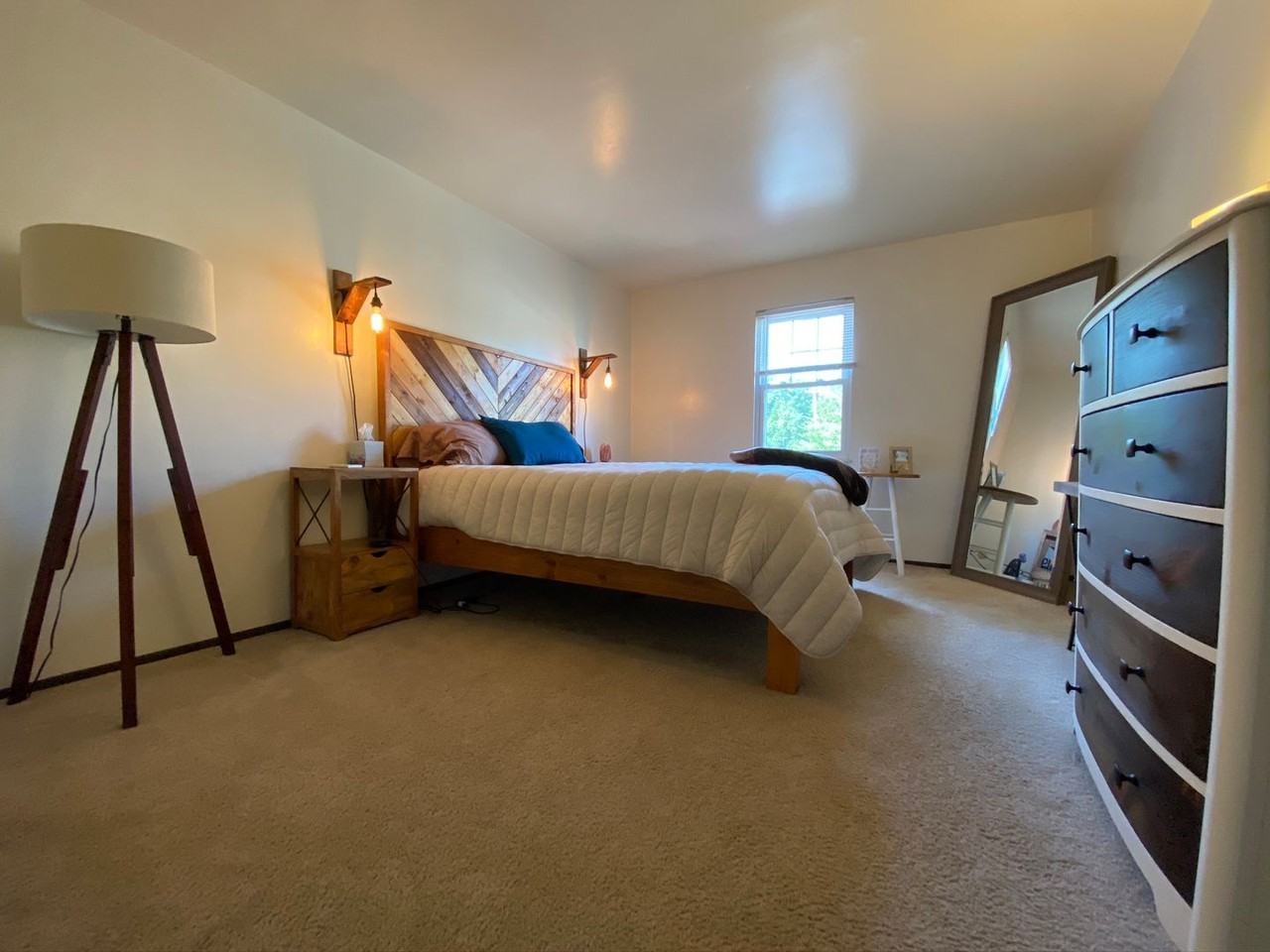 604 Bellwood Dr - Photo 5 of 9