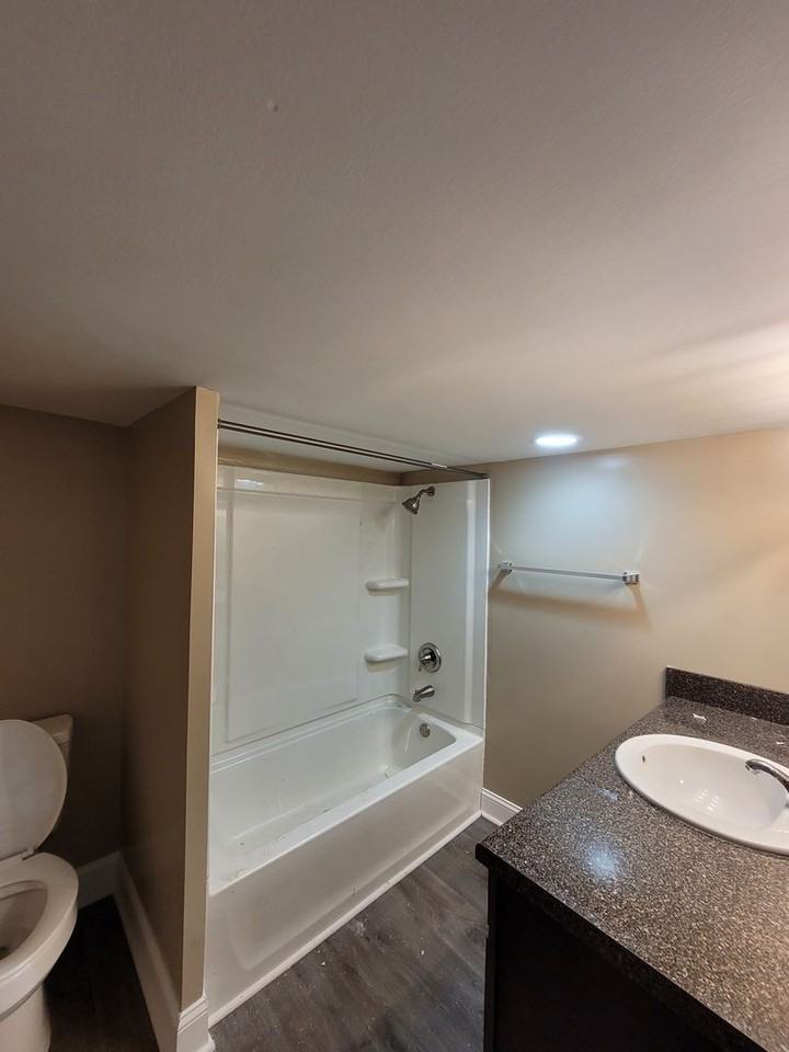 374 Paul Bryant Rd - Photo 6 of 7