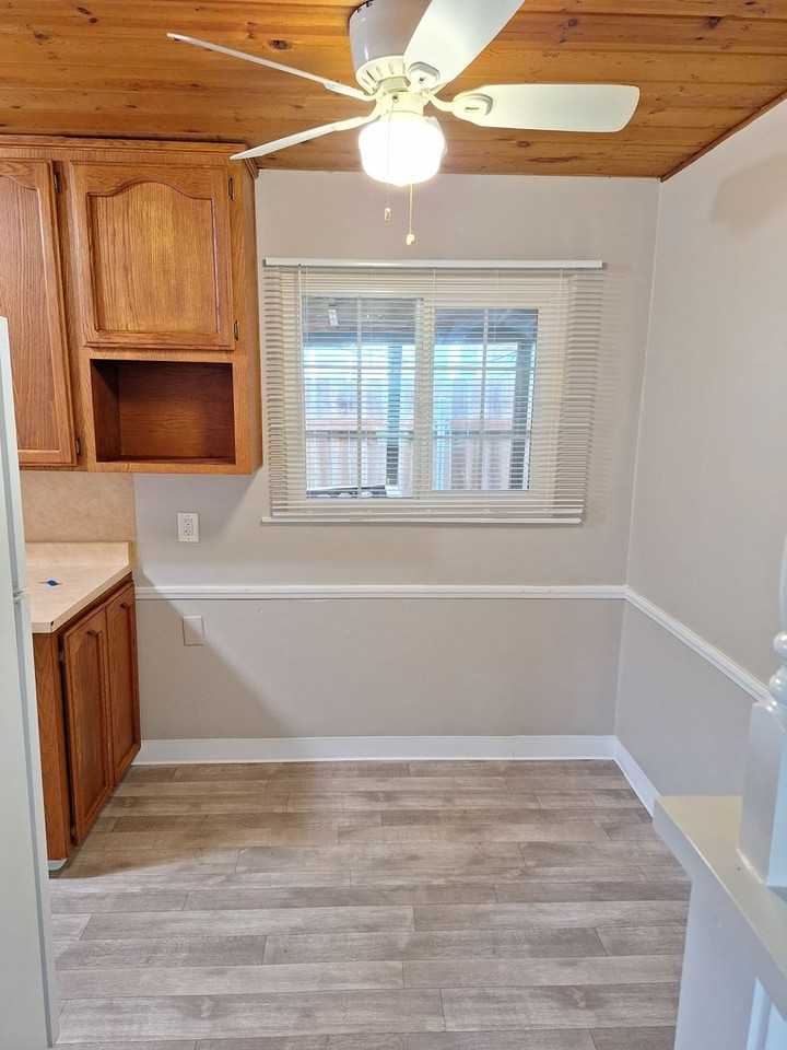 V STREET - Photo 2 of 14