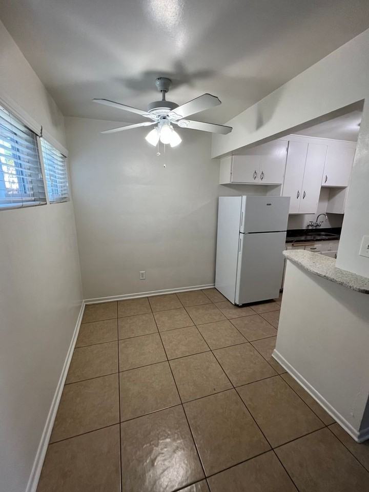 2577 Broadway - Photo 3 of 6