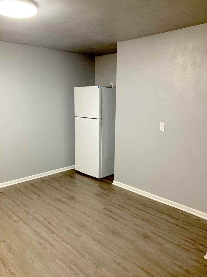 707 N 12th St - Photo 2 of 11