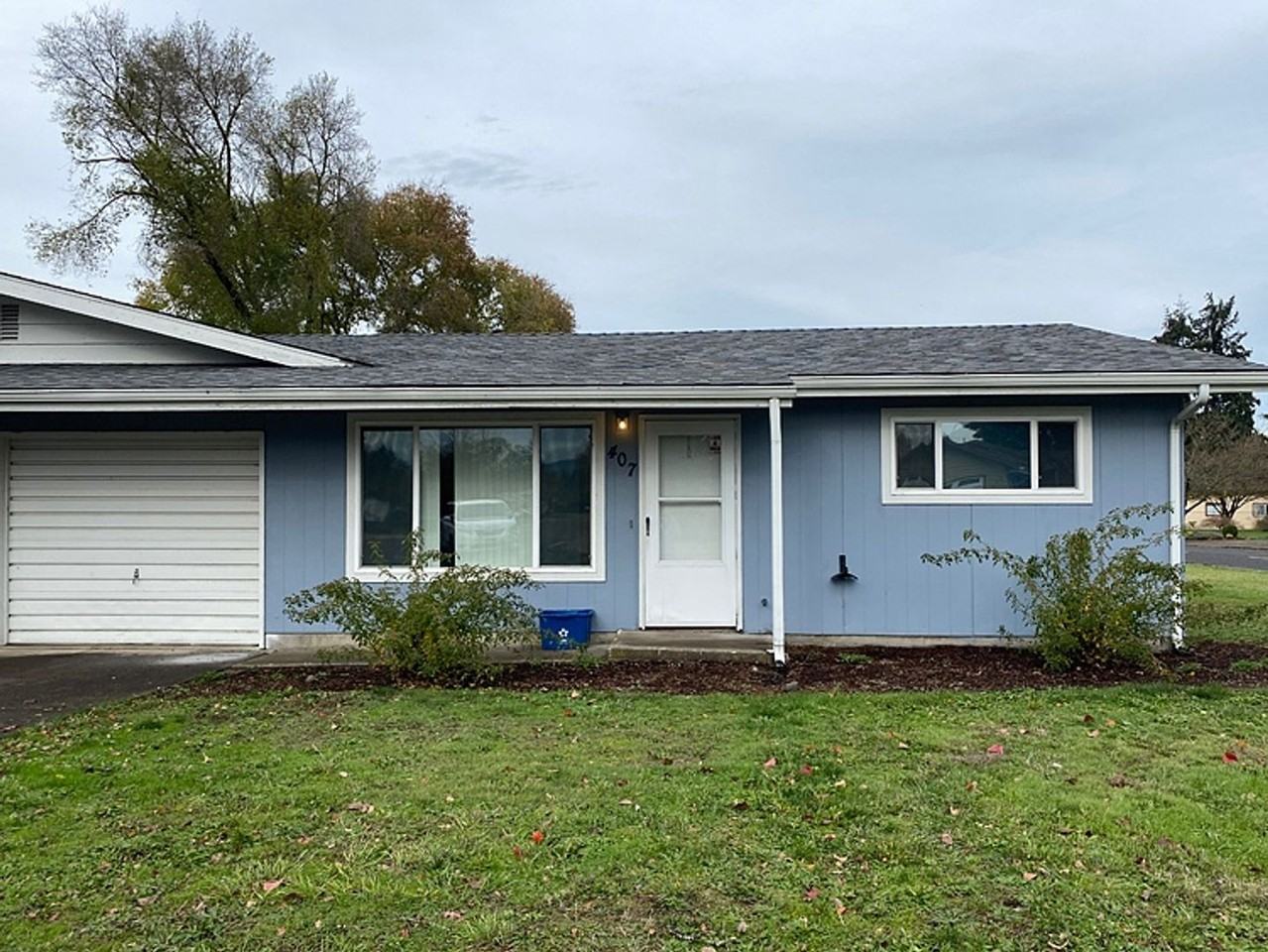 Kees407409 407 Kees St, Lebanon, OR 97355 Apartment for Rent