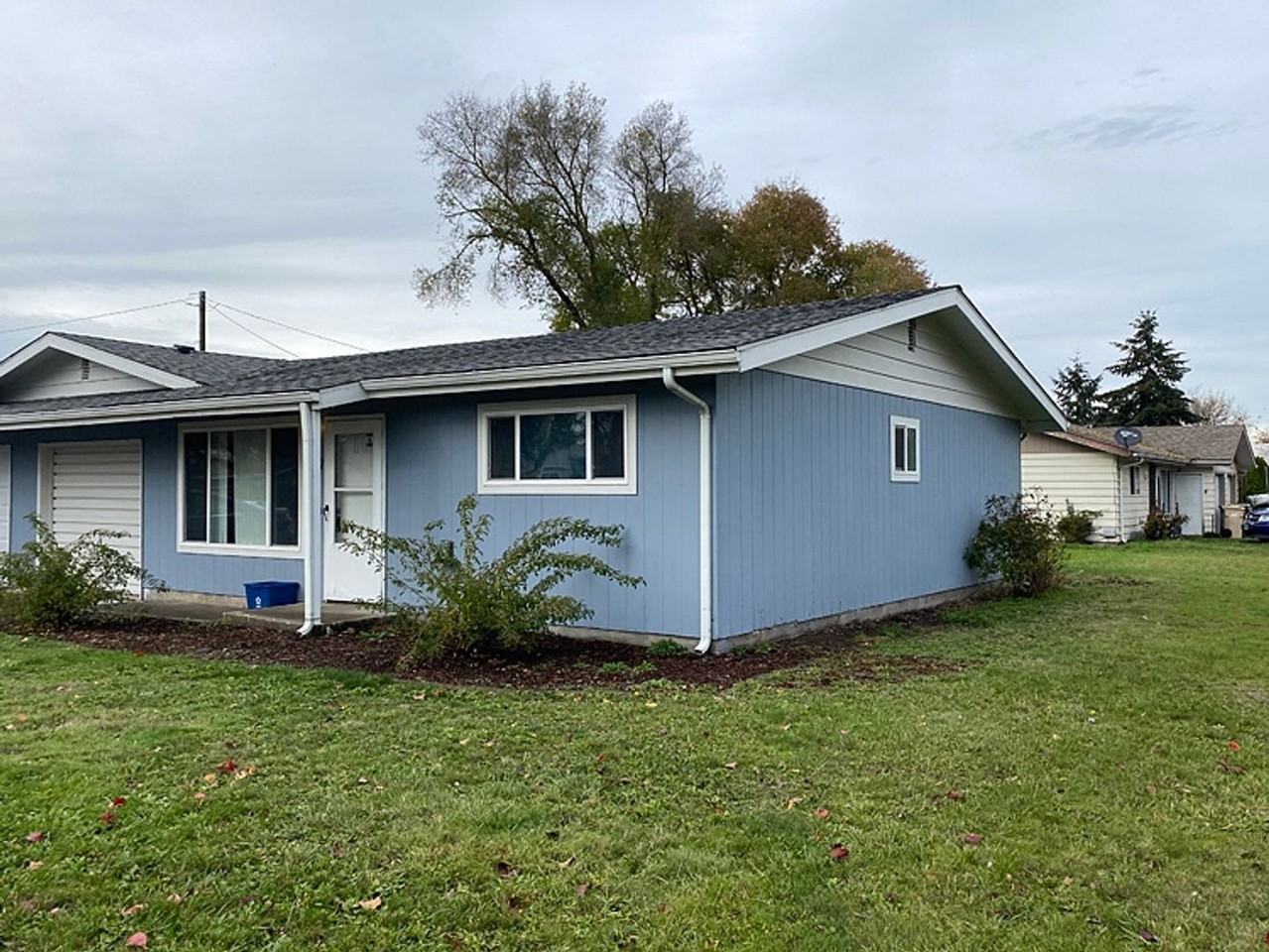 Kees407-409 - Photo 2 of 16