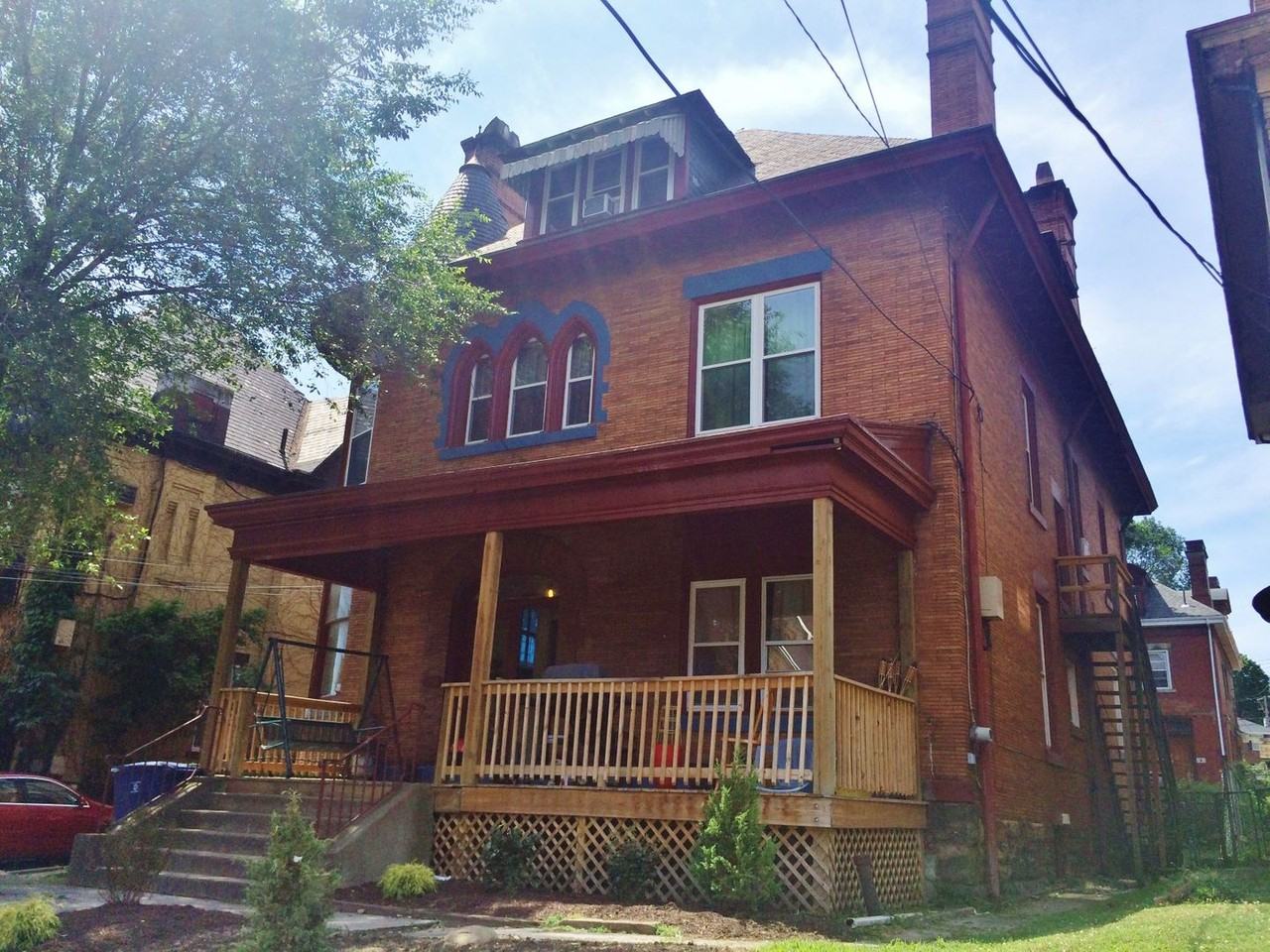 Friendship - Photo 2 of 14