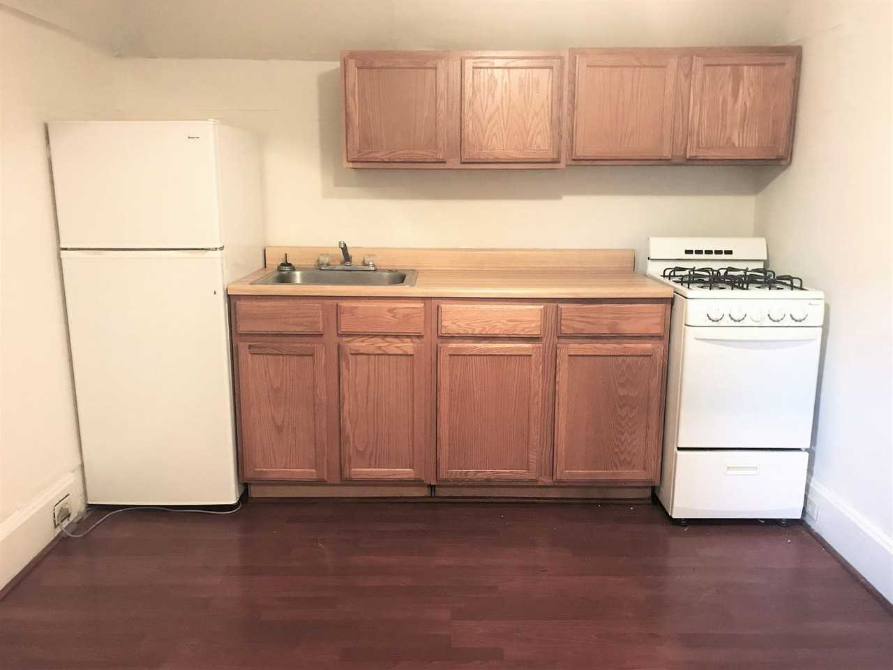 Friendship - Photo 4 of 14