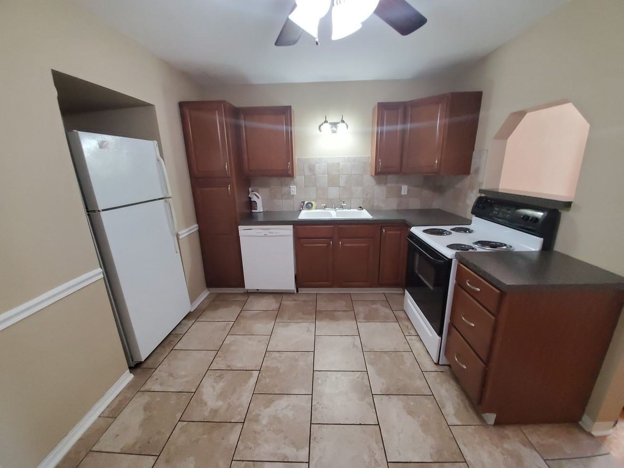 6311 4th Ave S - Photo 5 of 50