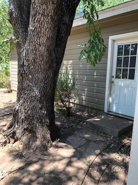1234 Santos St - Photo 2 of 23