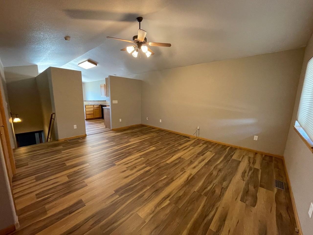 765 Bluegrass Way - Photo 3 of 24