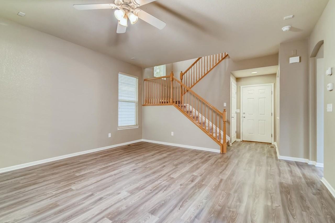 3614 Cassiopeia Ln - Photo 4 of 29