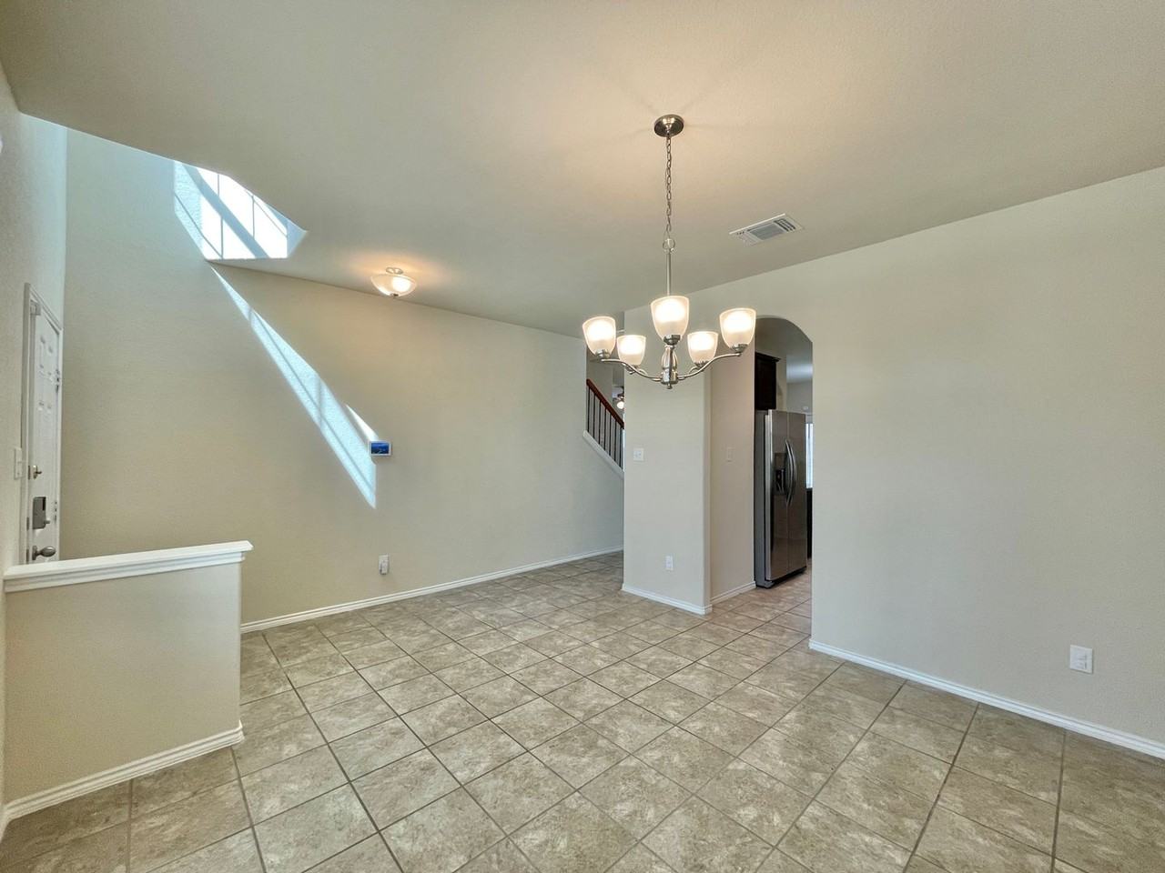 3311 Lorne Dr - Photo 2 of 31