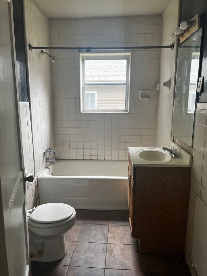 2901 Tilles Avenue - Photo 7 of 15