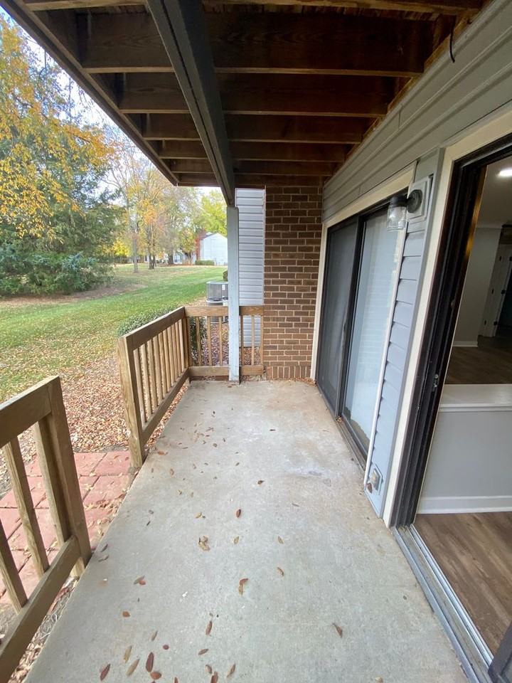 11135 Harrowfield Road - Photo 3 of 10