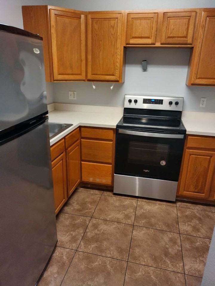 162 S Peninsula Dr - Photo 2 of 8