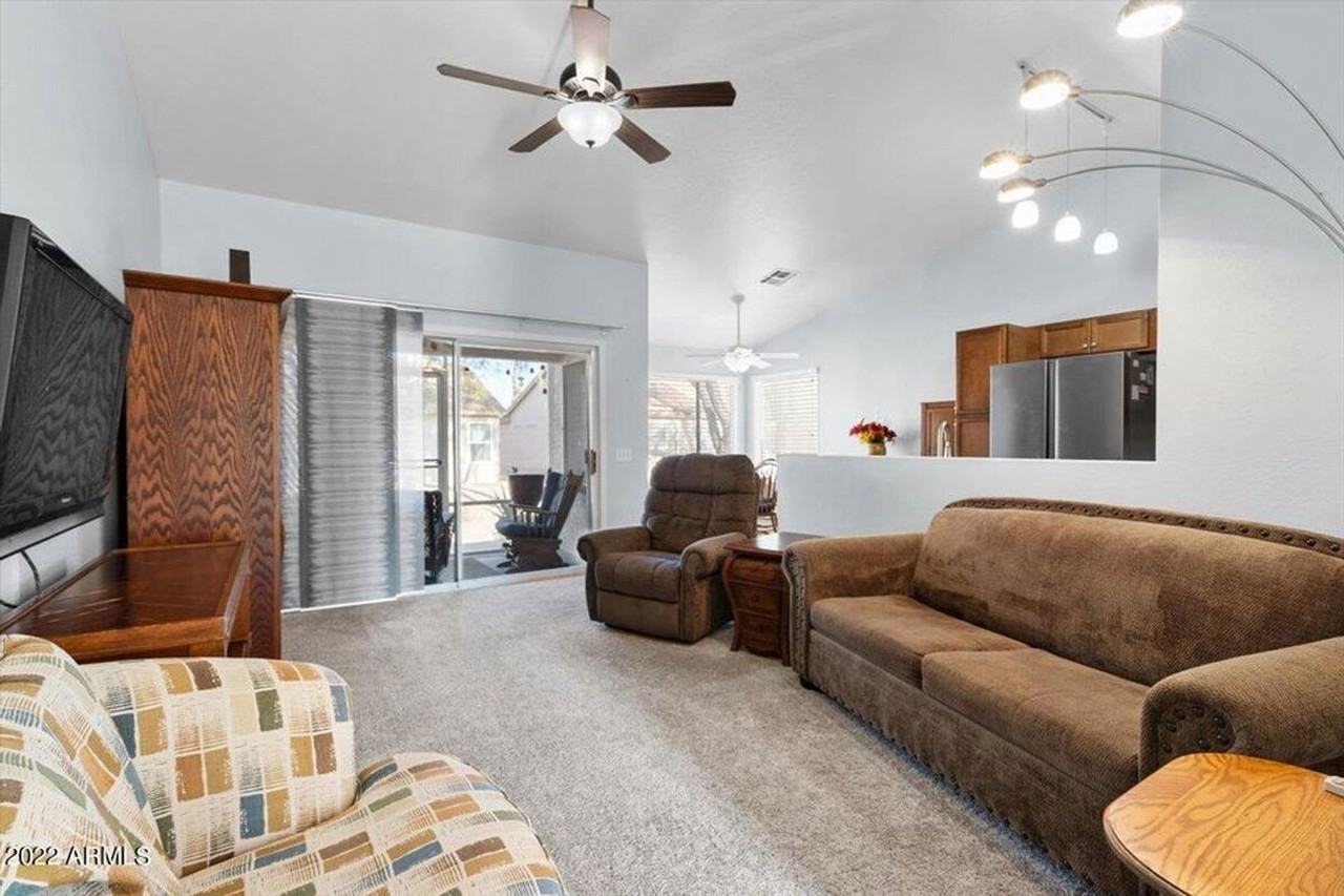 1830 E Westchester Dr - Photo 4 of 18