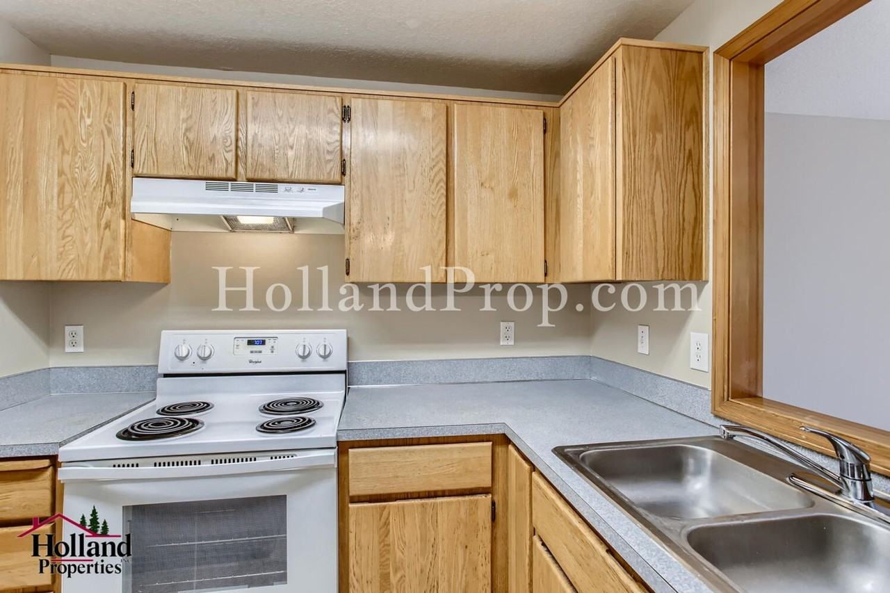 15470 Sw Donna Ct - Photo 5 of 14