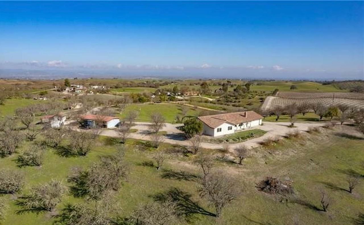5395 Mustard Creek Rd - Photo 3 of 25