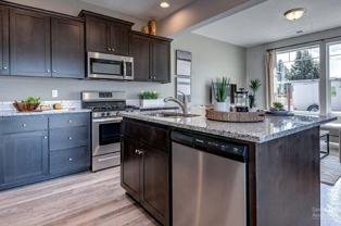 20546 Southeast Cameron Avenue - Photo 1 of 1