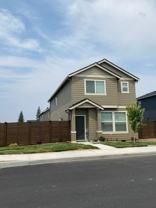 20546 Southeast Cameron Avenue - Photo 1 of 1