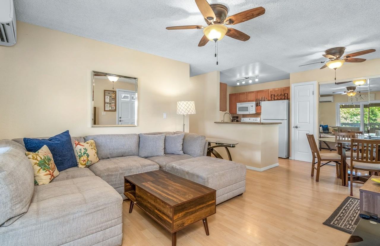 140 Uwapo Rd #204 - Photo 7 of 39