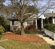 320 Kirkwood Dr - Photo 1 of 1