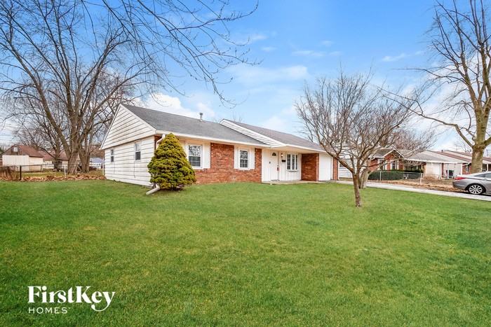 322 Deville Pl - Photo 2 of 16