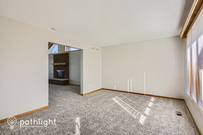 19236 Thornham Ln - Photo 2 of 27