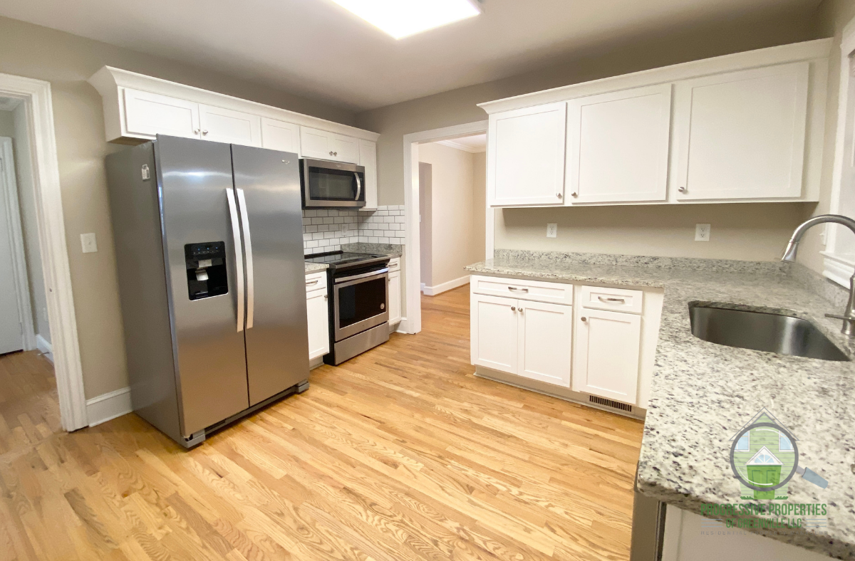 10 Auburn St #1 - Photo 3 of 12