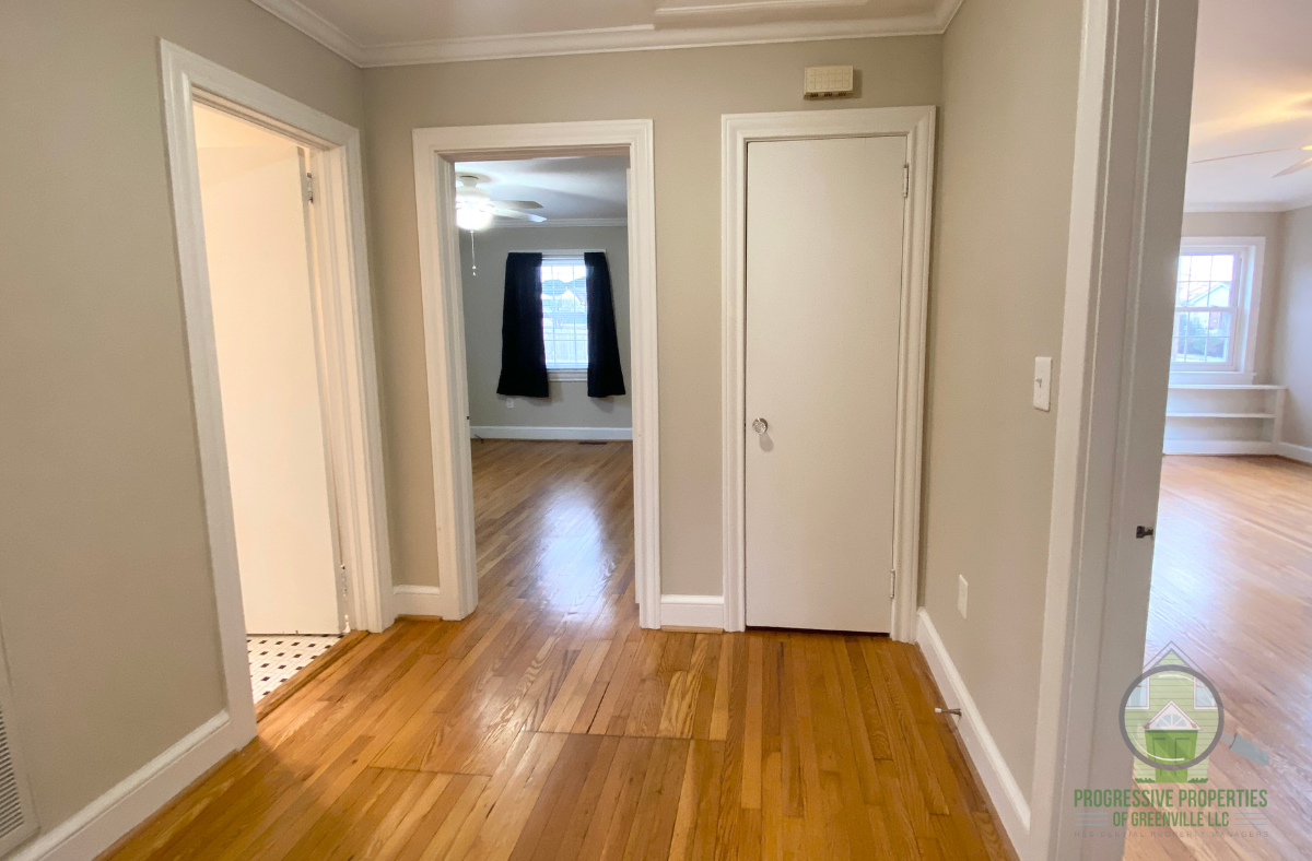 10 Auburn St #1 - Photo 6 of 12