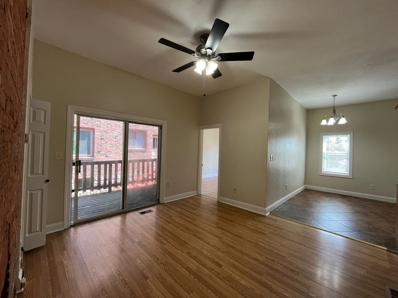 521 S Braddock Ave #1 - Photo 4 of 25