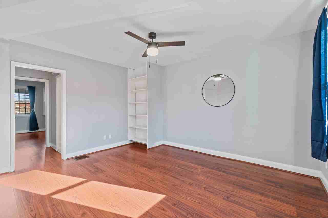 2905 Yorkway - 1 #1 - Photo 3 of 21