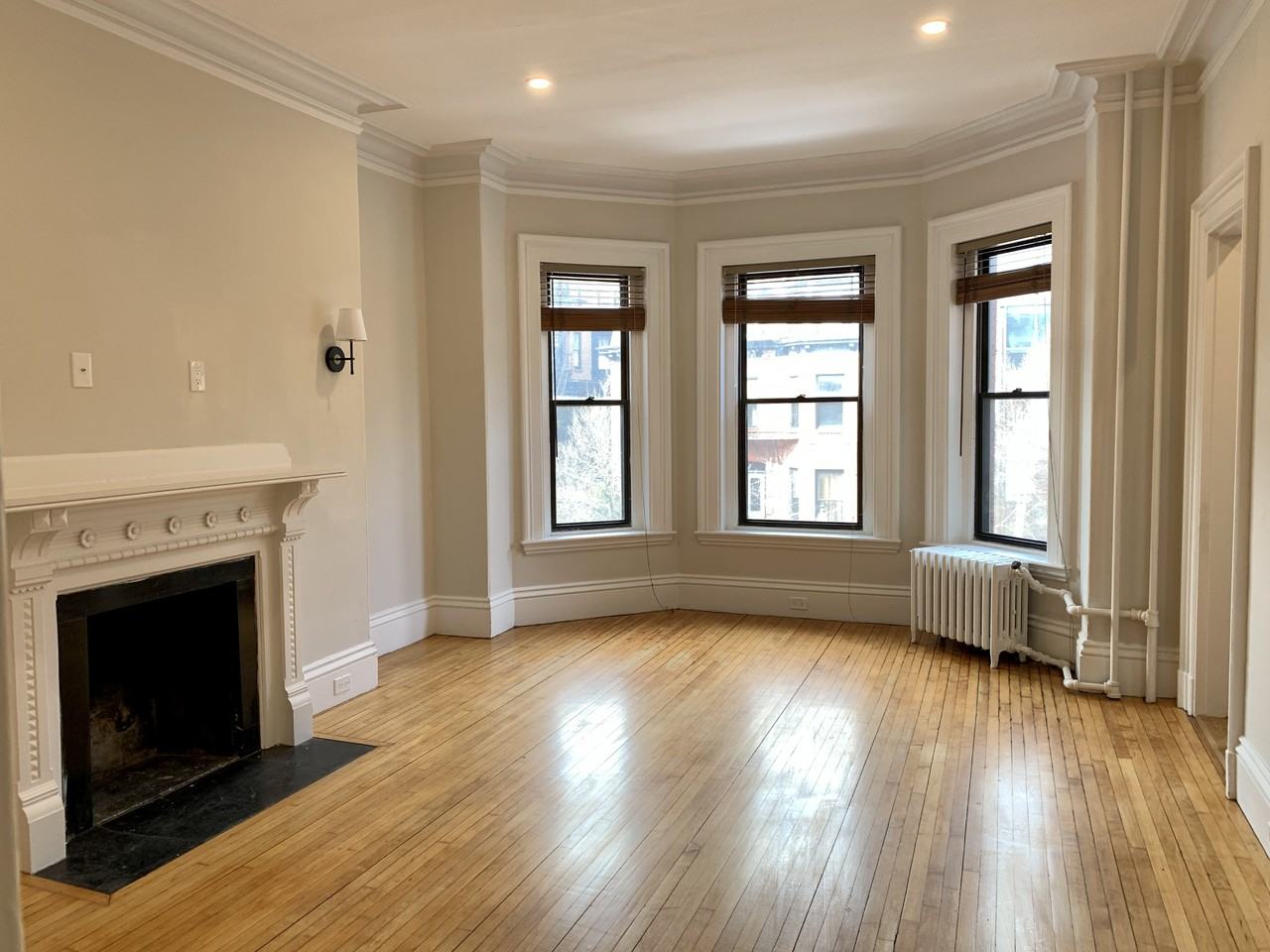 354 Marlborough Street #2A