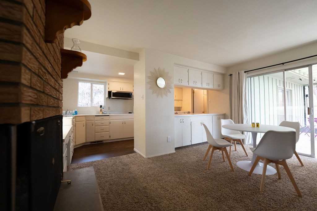 206 N Wall Ave #NA - Photo 2 of 19