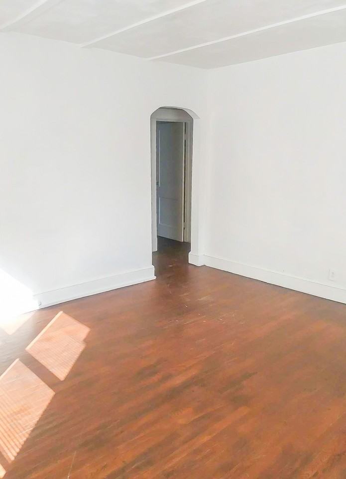 3207 Logandale Ave #NA - Photo 2 of 6