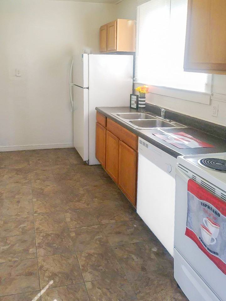 3207 Logandale Ave #NA - Photo 4 of 6