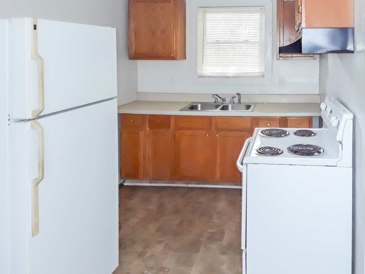 123 Spruce St #NA - Photo 2 of 9
