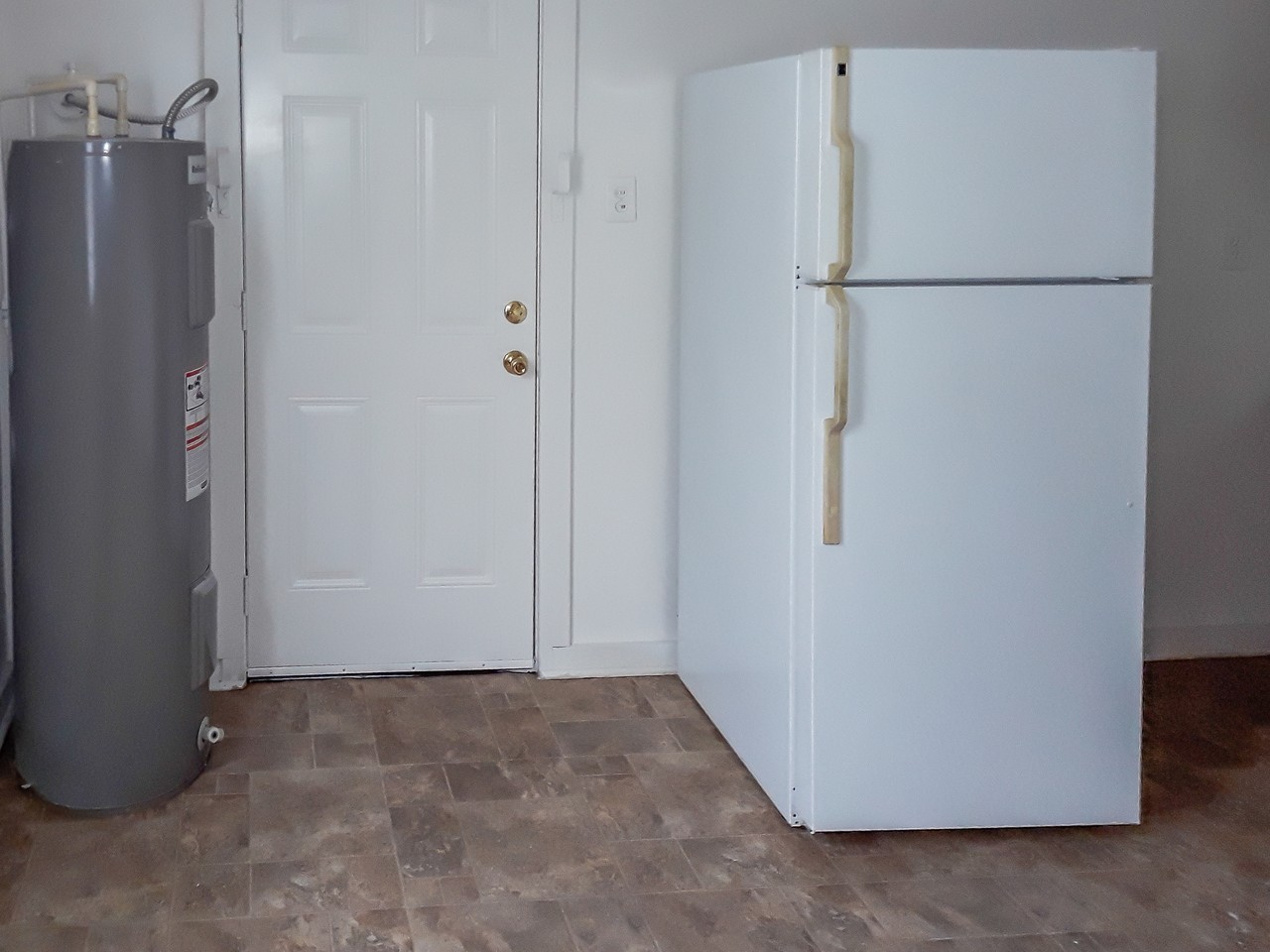 123 Spruce St #NA - Photo 4 of 9