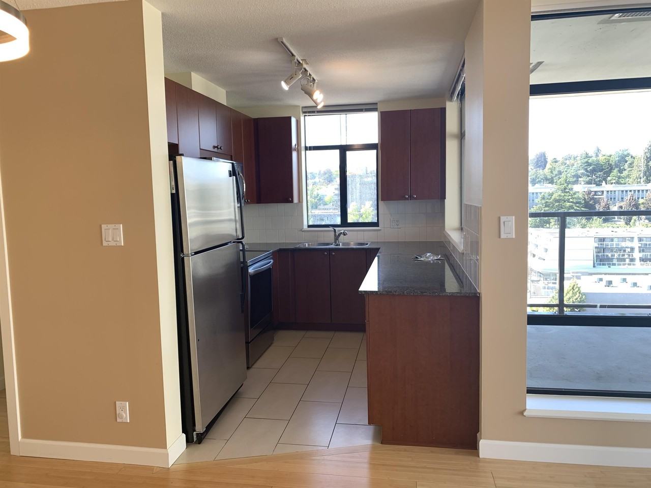 610 The Point #1607 - Photo 2 of 23