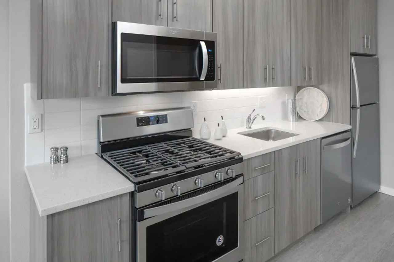 Alberta 13 - Photo 5 of 42