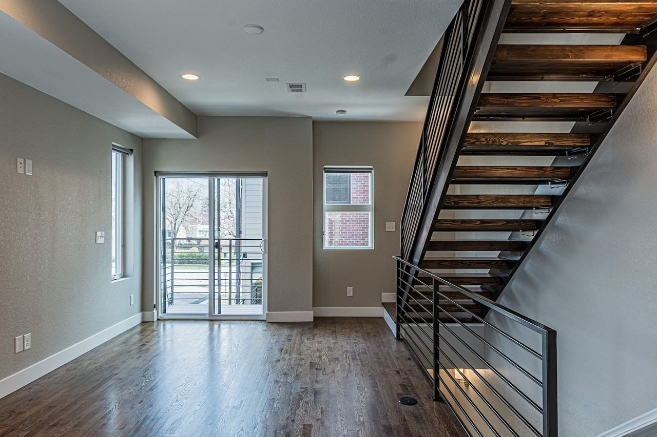 2866 Hazel Ct - Photo 3 of 48