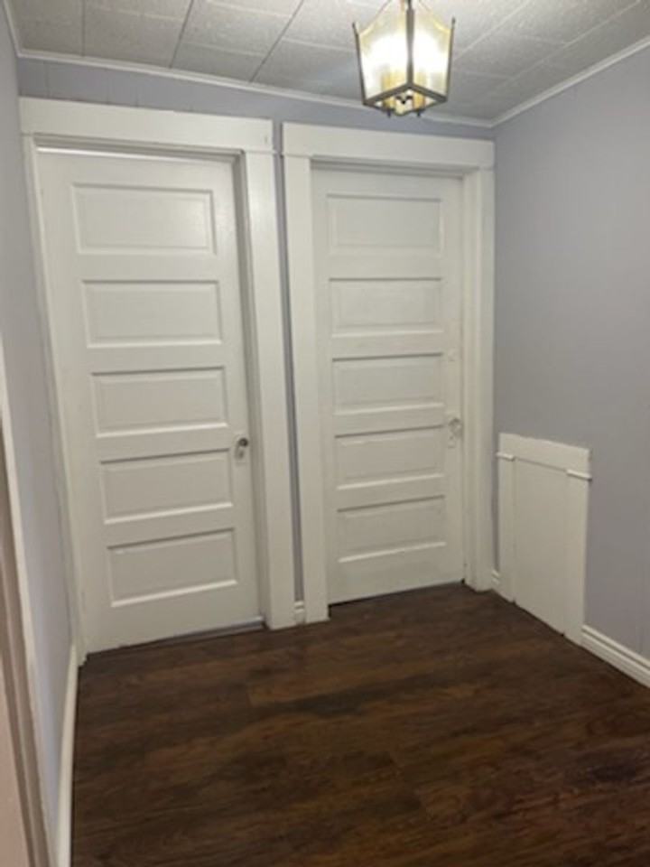 517 S. Shippen St - Photo 3 of 7