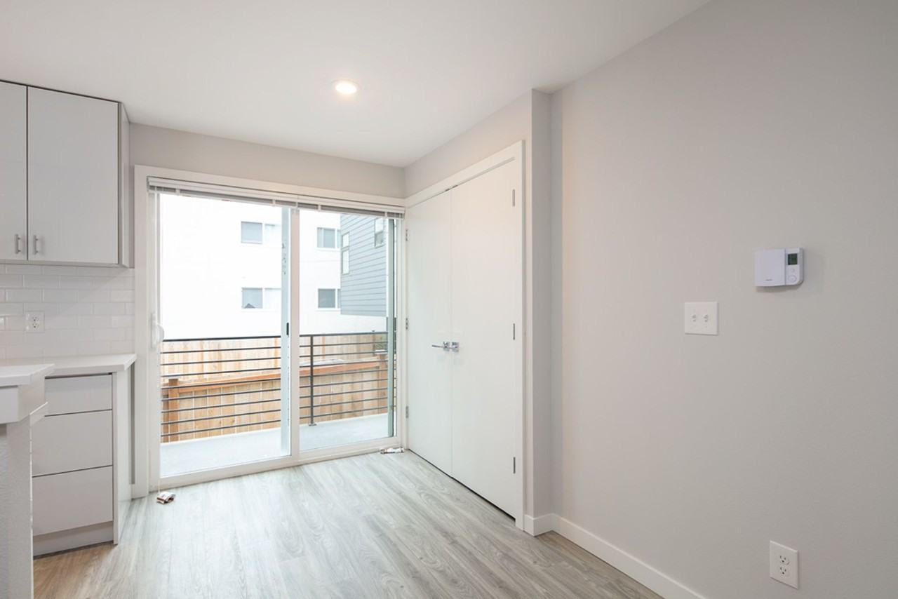 Linden Apartments! - Photo 5 of 19