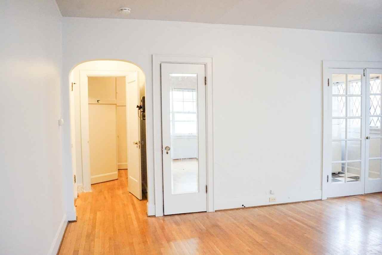 1634 Ne 41st Ave #6 - Photo 2 of 13