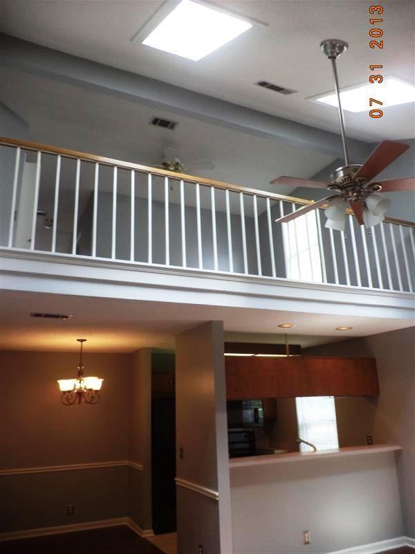 301 Yorkshire Cir - Photo 7 of 18