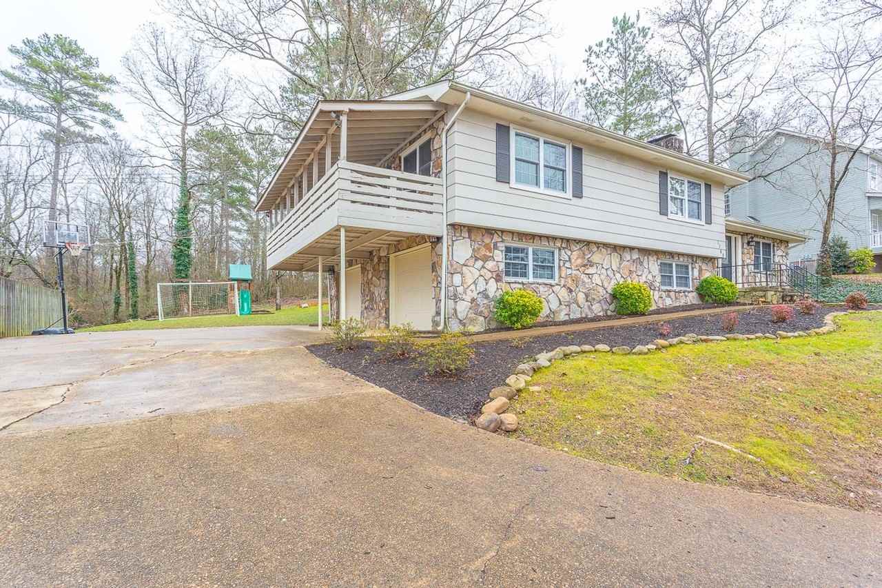 1148 Hurricane Creek Rd - Photo 2 of 45