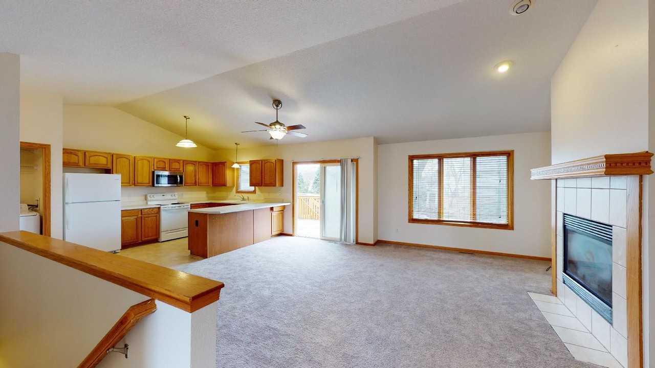 2417 E Glenwood Dr - Photo 2 of 24