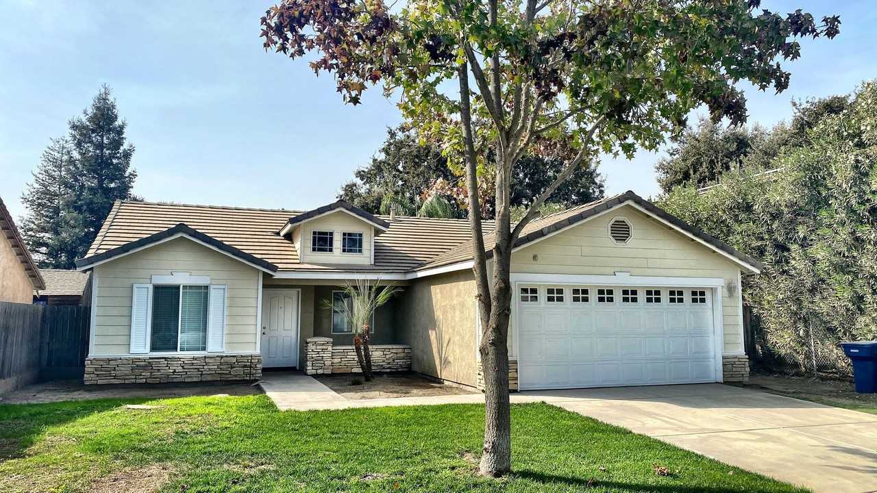 1127 Texas Flat St - Photo 2 of 19