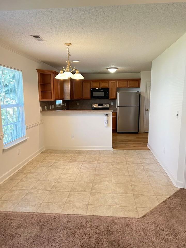 173 Clusters Cir - Photo 4 of 24