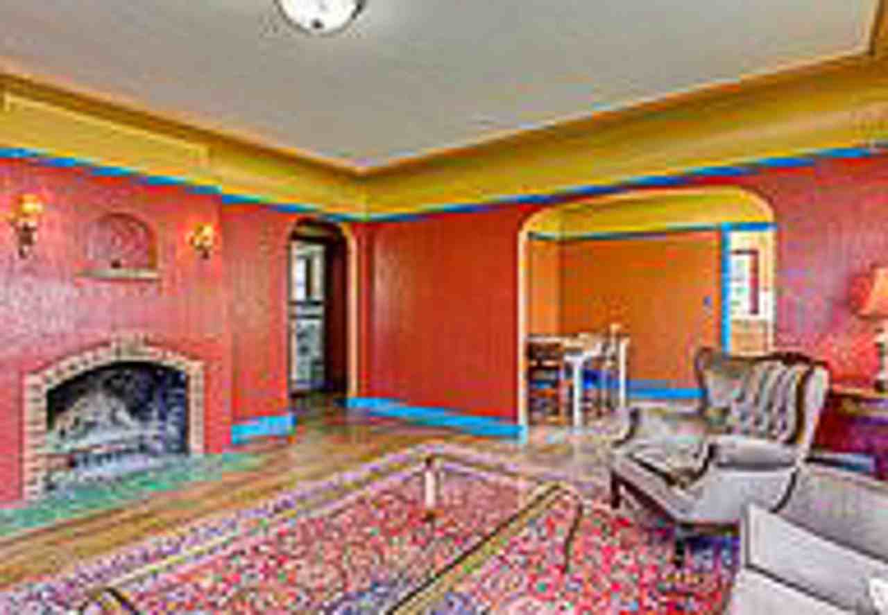 1252 Grant St - Photo 3 of 29