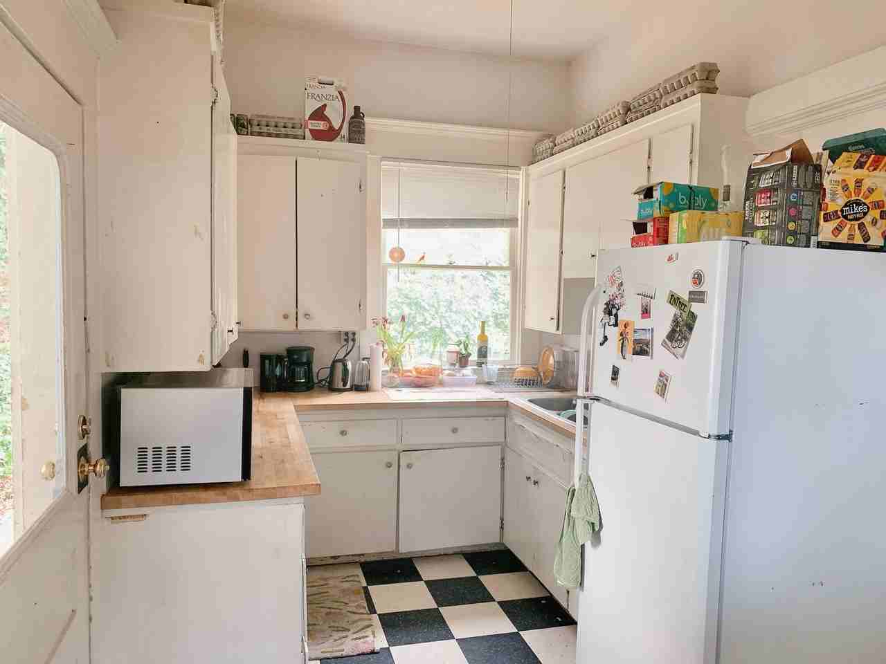 922 N Garden St - Photo 6 of 25