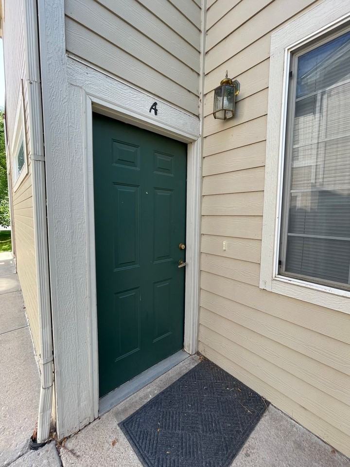 3002 3002 W. Elizabeth 23A - Photo 7 of 28